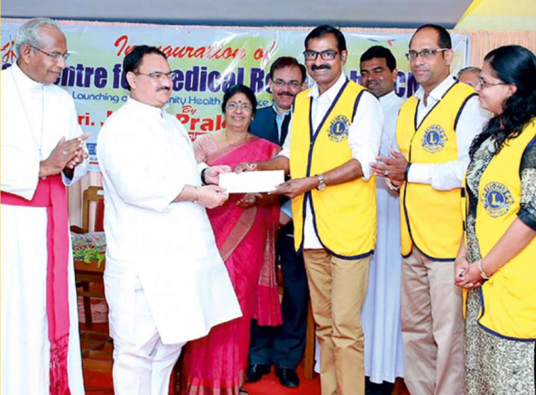 Image of Lion James Valappila Recieving HONORS AND AWARDS.Lion Club Kerala.Featured by www.jamesvalappila.com and authored by Lion James Valappila PMJF.Lions Club Projects Kerala Lions Club Projects Activities Lions Club Projects Diabetes Lions Club Projects Relieving Hunger Lions Club Projects Childhood Cancer Lions Club Projects Club Environment Lions Club Projects Vision