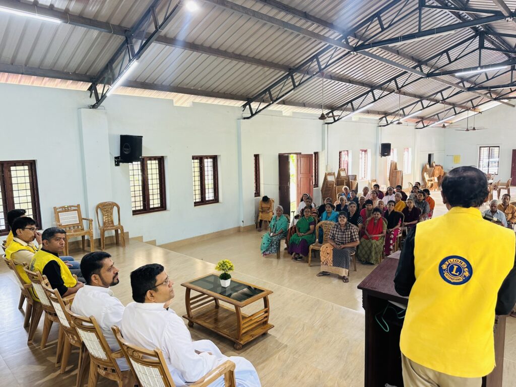 Photo of Lions Vision Project at Ramavarmapuram.Lions club project,
Lions Club India, Lions Club International, Lion Club Kerala.Featured by www.jamesvalappila.com and authored by Lion James Valappila PMJF
