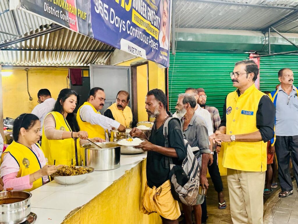 Photo of Lions Manna Hunger Free City at Thrissur by Lions Club of Trichur led by Lion James Valappila PMJF