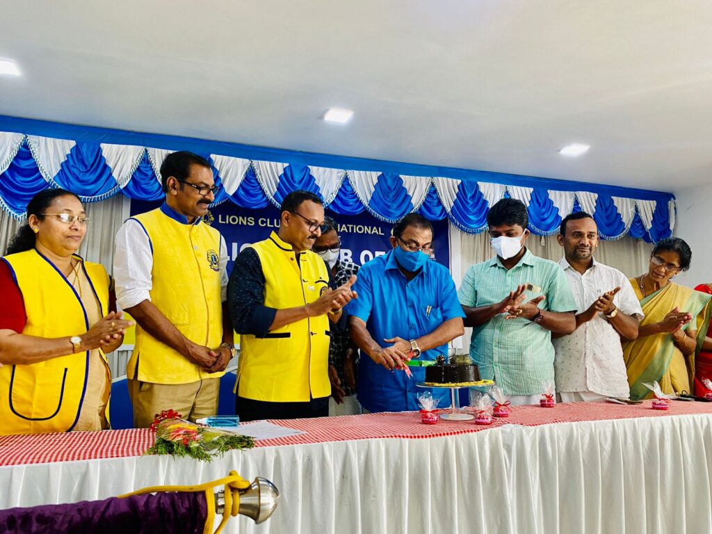 Image of Lions Club's Cake Baking Class, a sweet endeavor led by Lion Club Kerala and District 318D, fosters culinary skills and community bonds, spreading joy one delicious creation at a time.Lion Club Kerala.Featured by www.jamesvalappila.com and authored by Lion James Valappila PMJF.Lions Club Activities Project Lions Club Projects Lions Club Projects International Lions Club Projects Kerala Lions Club Projects Activities