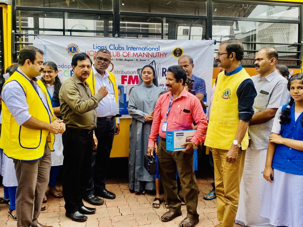 Photo of Lions FM Distribution in School by Lions Club of Mannuthy as a part of the Lions Adoption of School which is a service for students