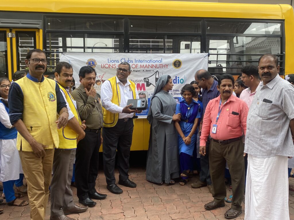 Photo of Lions FM Distribution in School by Lions Club of Mannuthy as a part of the Lions Adoption of School which is a service for students