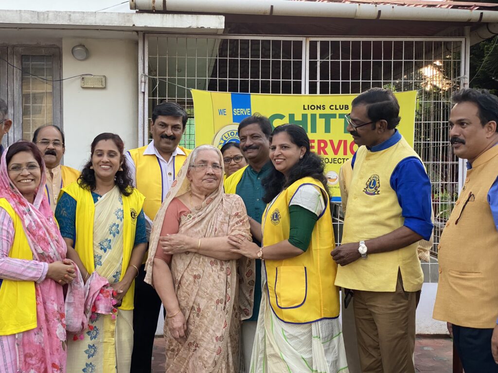 Photo of Lions Service Projects by Lions Club of Chittur - Lions Relieving Hunger Project, Lions Childhood Cancer Project, Lions Environment Project, Lions Diabetes Project and Lions Vision Project..Lion Club Kerala.Featured by www.jamesvalappila.com and authored by Lion James Valappila PMJF