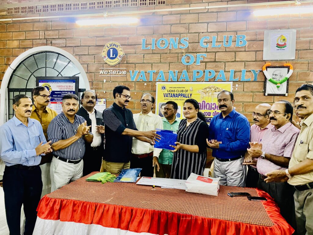 Photo of Lions Distribution of wedding favors by Lions Club of Vatanapally as a part of the Mangalyam Project 2022.Lion Club Kerala.Featured by www.jamesvalappila.com and authored by Lion James Valappila PMJF