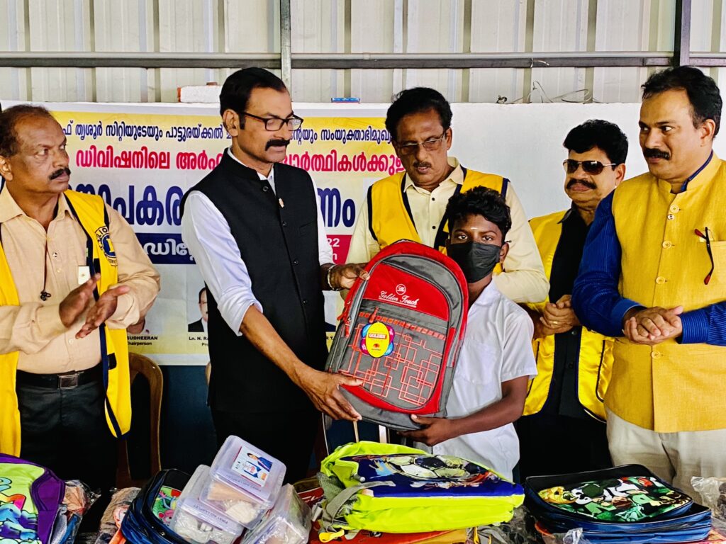 Photo of Lions Study Material Distribution for Students Through Lions Adoption of School.Lion Club Kerala.Featured by www.jamesvalappila.com and authored by Lion James Valappila PMJF.
