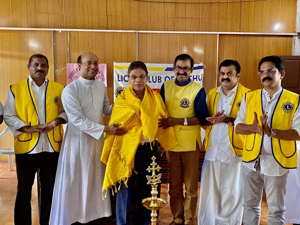 Photo of Lions Club of Trichur conducted Lions Eye Camp and Spectacles Distribution as a part of Lions Vision Project.Lion Club Kerala.Featured by www.jamesvalappila.com and authored by Lion James Valappila PMJF