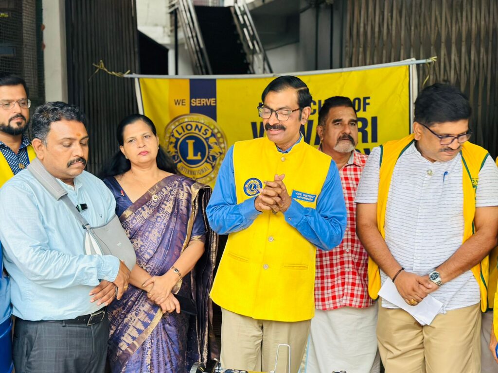 Photo of Lions Club Water tank donation, Lions Club Sewing Machine donation, and Lions Support for Cancer & Kidney patients by Lions Club of Vilwadri Pambady as Lions Club Kerala Services.Lion Club Kerala.Featured by www.jamesvalappila.com and authored by Lion James Valappila PMJF