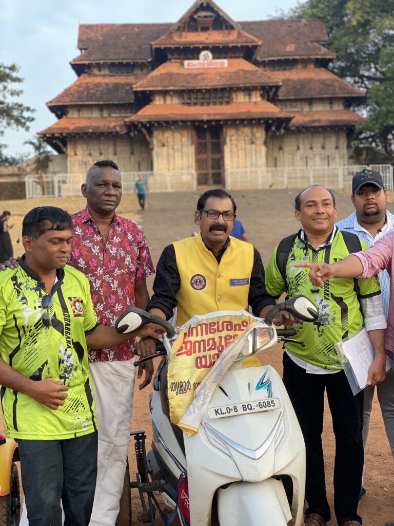 Image of The Lions Club and Darshanna Society conducted "ജനമുന്നേറ്റ യാത്ര" as part of the Lions Service Project, guided by Lion James Valappila PMJF, District 318D, fostering community engagement and social progress. The Lions Club of Trichur Tuskers Twenty-20 conducted a CPR Training Program as part of a Lions Service Project, guided by Lion James Valappila PMJF, District 318D, empowering the community with life-saving skills.Lions Club Project ,District 318d,Lions District 318d,
Lions Club India
Lions Club India,
Lions Club Kerala,
Lions Club Activities Project,Lions Childhood Cancer Project,
Lions Club Environment Project,
Lions Vision ProjectLion Club Kerala.Featured by www.jamesvalappila.com and authored by Lion James Valappila PMJF