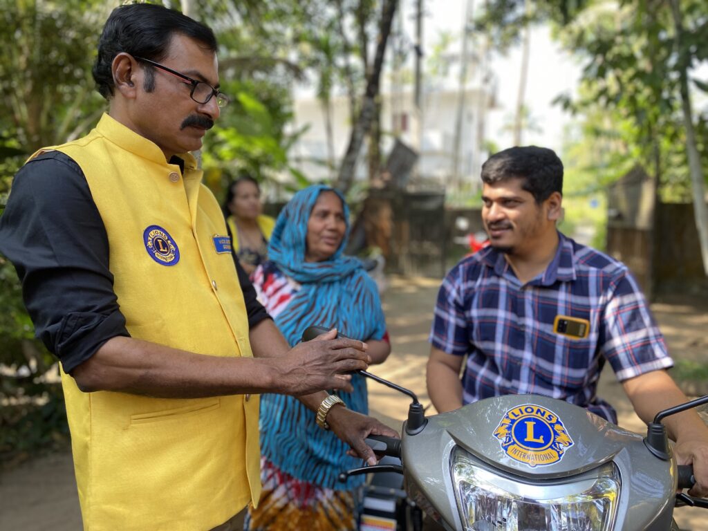 Image of The Lions Club of Valappad distributed two-wheelers with support wheels as a service project, guided by Lion James Valappila PMJF, District 318D, fostering community support and well-being.The Lions Club Guruvayur Temple City conducted a Service Project, guided by Lion James Valappila PMJF, District 318D, fostering community support and well-being.Lions Club Project ,District 318d,Lions District 318d,
Lions Club India
Lions Club India,
Lions Club Kerala,
Lions Club Activities Project,Lions Childhood Cancer Project,
Lions Club Environment Project,
Lions Vision Project.Lion Club Kerala.Featured by www.jamesvalappila.com and authored by Lion James Valappila PMJF