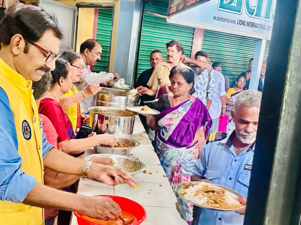 iamge of Lions Relieving Hunger Project continues to make a meaningful impact through the Thrissur Corporation Hunger Free City Initiative, bringing together dedicated Lions members, community leaders, healthcare professionals, and volunteers to address food insecurity and support vulnerable populations.