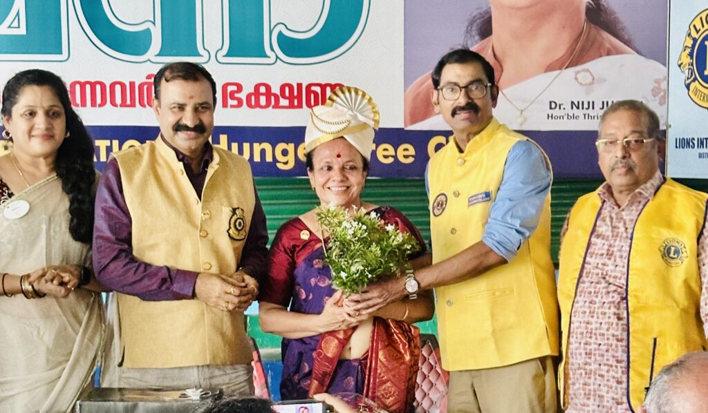 iamge of Lions Relieving Hunger Project continues to make a meaningful impact through the Thrissur Corporation Hunger Free City Initiative, bringing together dedicated Lions members, community leaders, healthcare professionals, and volunteers to address food insecurity and support vulnerable populations.